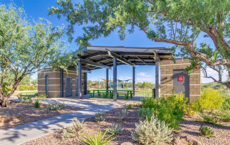 Stunning 5-Bed, 4.5 bath Beauty located in Sky Crossing North Phoenix! property image
