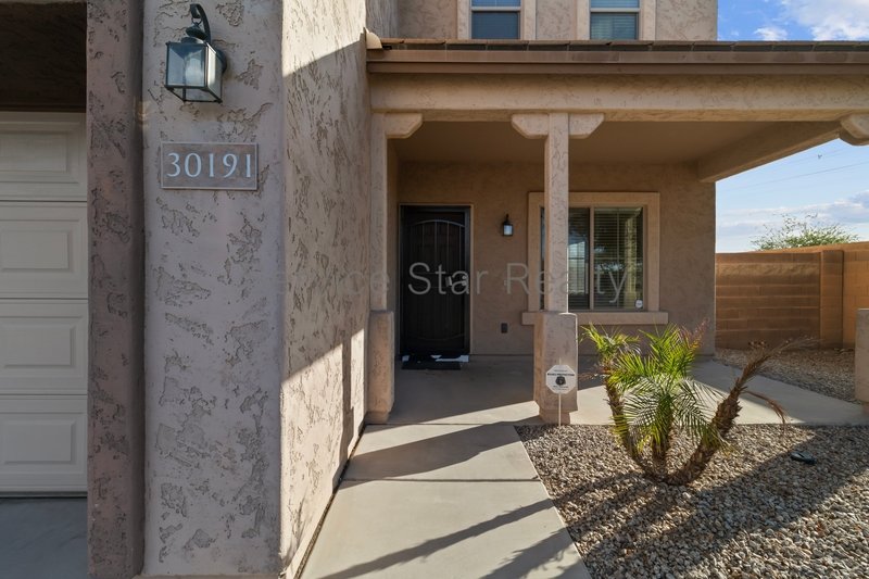 Spacious 5 Bed/3.5 Bath Home! property image