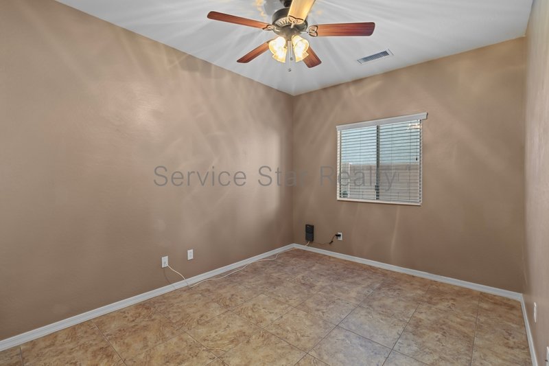 Spacious 5 Bed/3.5 Bath Home! property image
