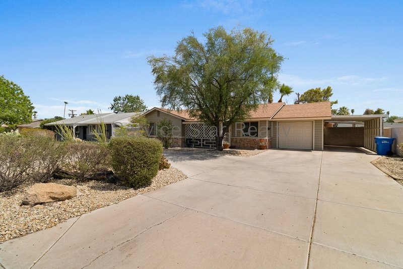 3 Bedroom, 2 Bath home in Phoenix! property image