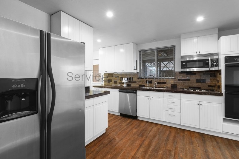 3 Bedroom, 2 Bath home in Phoenix! property image