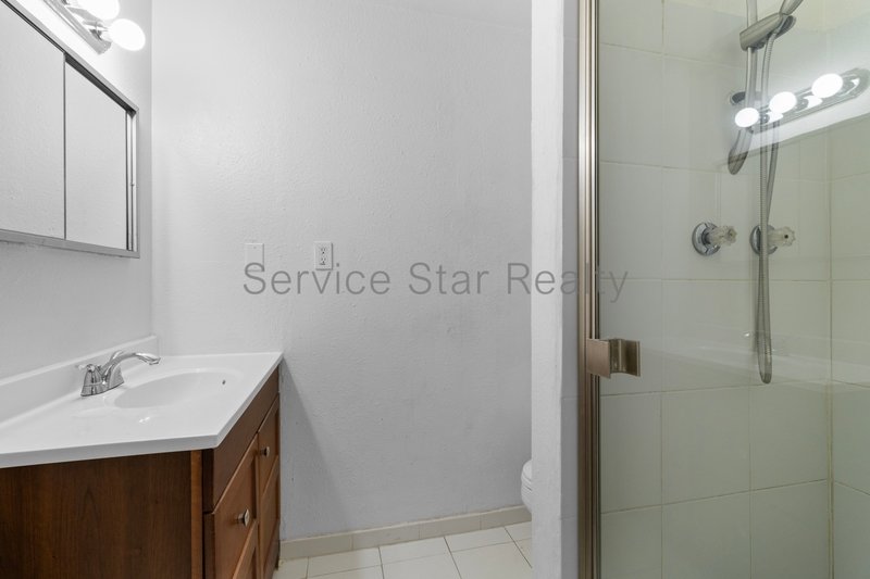 3 Bedroom, 2 Bath home in Phoenix! property image