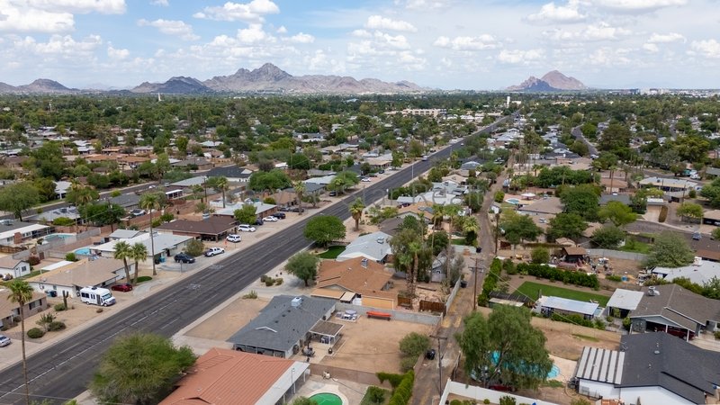 3 Bedroom, 2 Bath home in Phoenix! property image