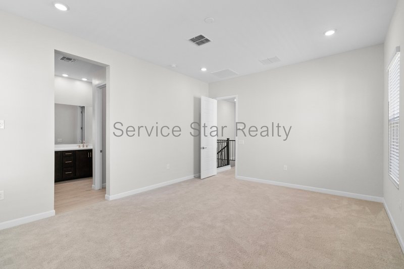 Arabella Gated Community 4+3 townhome! property image