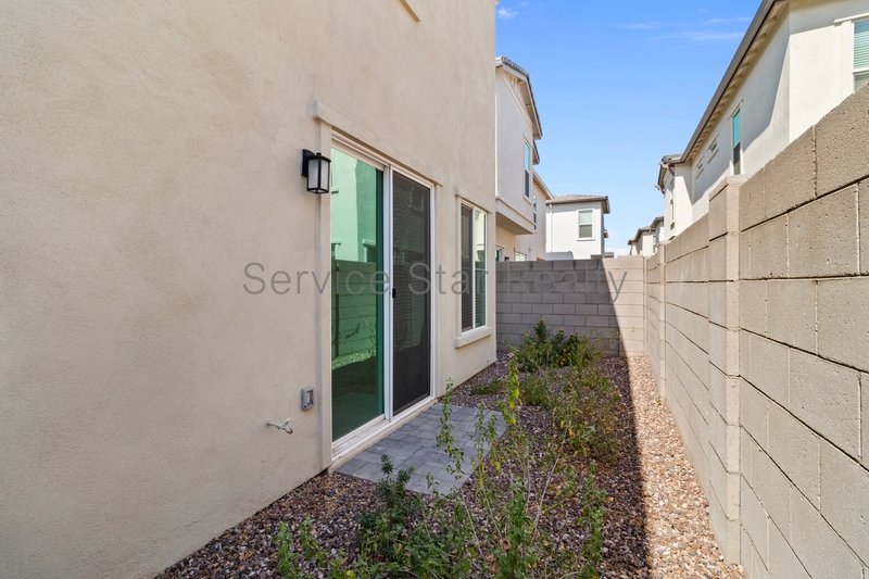 Arabella Gated Community 4+3 townhome! property image