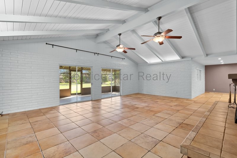 Spacious Glendale Retreat on Nearly an Acre | No HOA property image