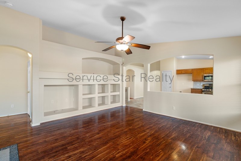 Gorgeous 4-Bed, 2-Bath Home with Chef?s Kitchen and Covered Patio property image