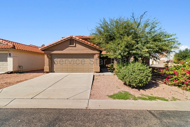 **MOVE IN SPECIAL -- 2 WEEKS FREE RENT!!** property image