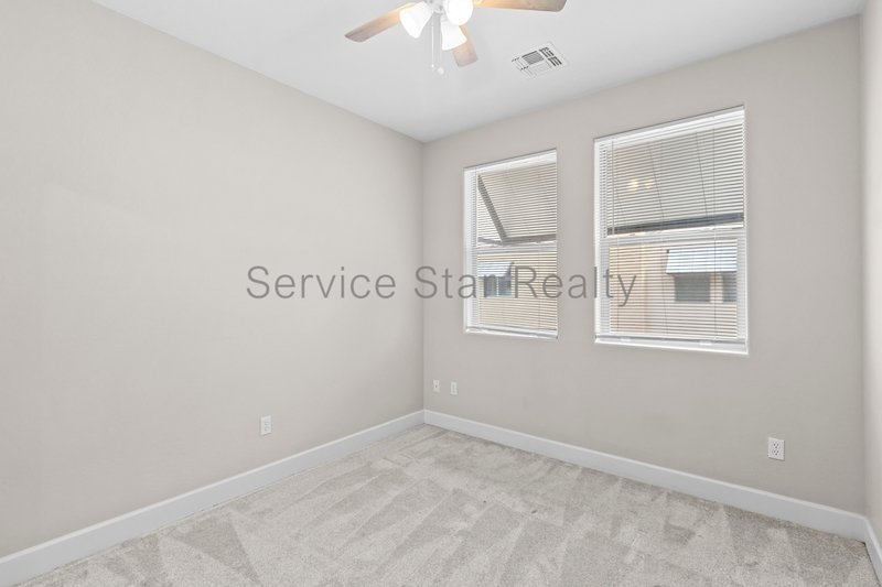 3 bedroom, 2.5 bath home in Mesa w/Loft property image