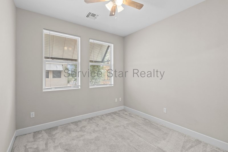 3 bedroom, 2.5 bath home in Mesa w/Loft property image