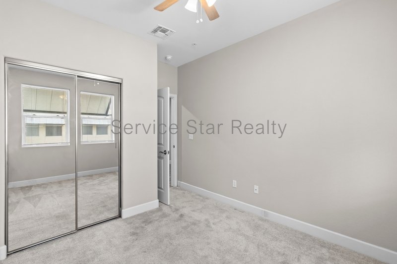 3 bedroom, 2.5 bath home in Mesa w/Loft property image