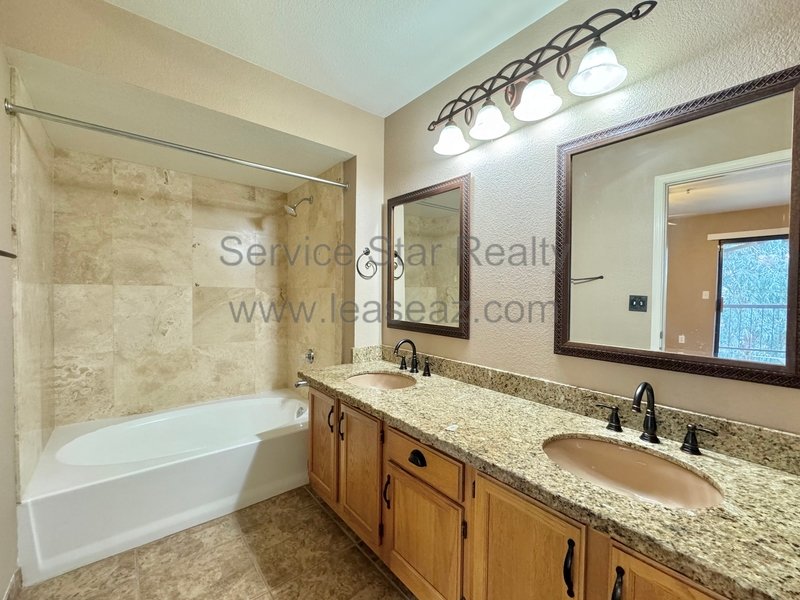 FANTASTIC 2BR/2BA in Scottsdale! property image
