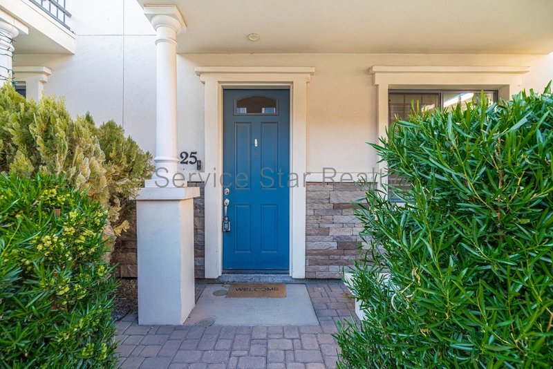 Three-Story Urban Living | 3BR ? 3.5BA ? Central Phoenix property image