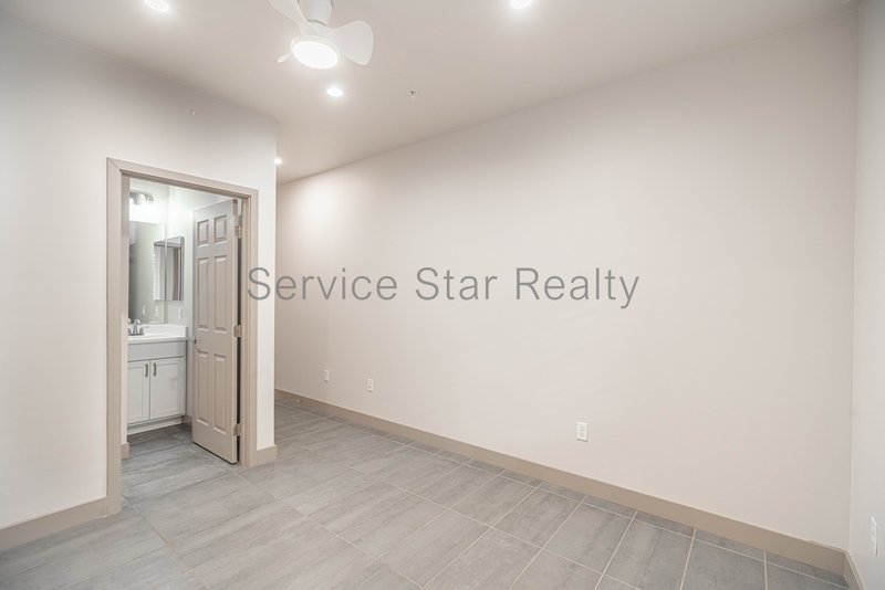 Three-Story Urban Living | 3BR ? 3.5BA ? Central Phoenix property image