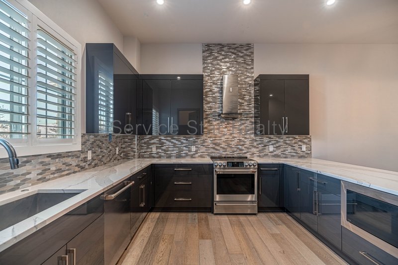 Three-Story Urban Living | 3BR ? 3.5BA ? Central Phoenix property image