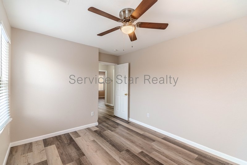 Remodeled 4 bedroom, 2.5 bath in Phoenix!! property image