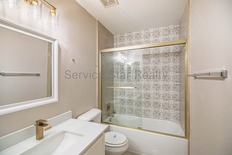 Remodeled 4 bedroom, 2.5 bath in Phoenix!! property image