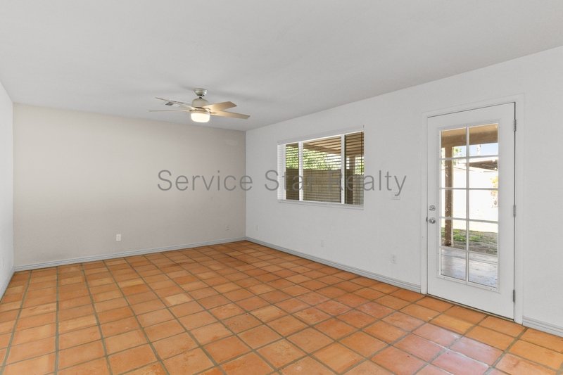 3BR/1.75BA in Scottsdale! property image