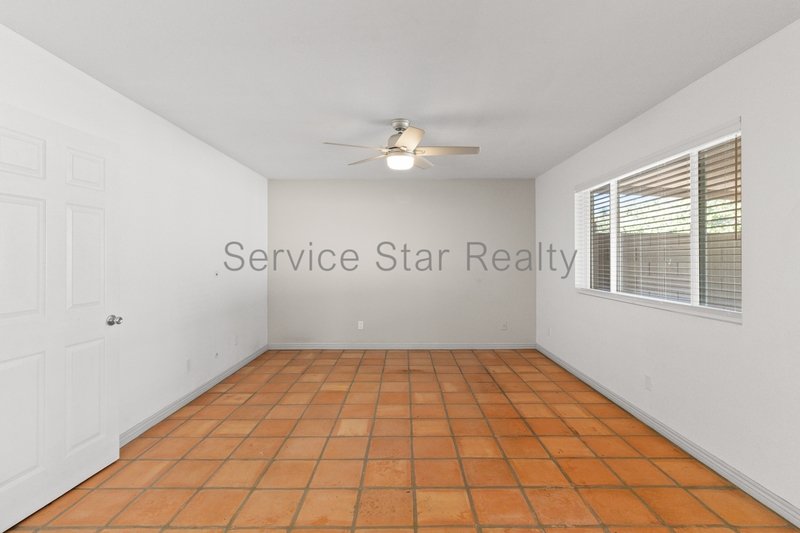 3BR/1.75BA in Scottsdale! property image