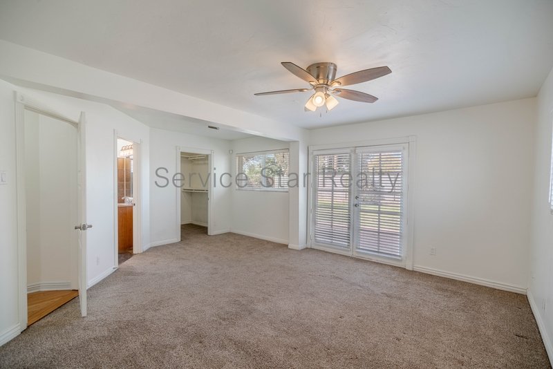 Charming 3bedroom 2 bath home property image