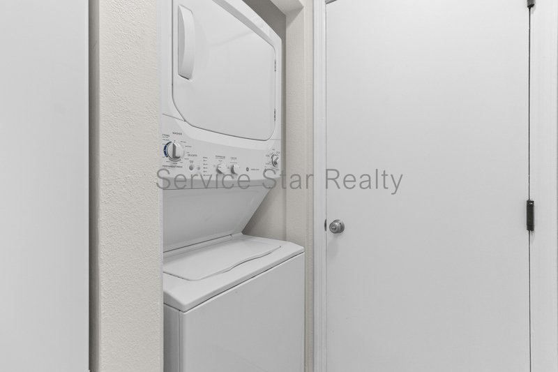 Beautifully Updated 1st floor Condo in Morningside Estates property image