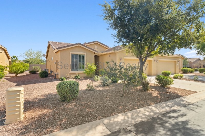 Lovely 2 Bedroom, 2 Bath Home property image