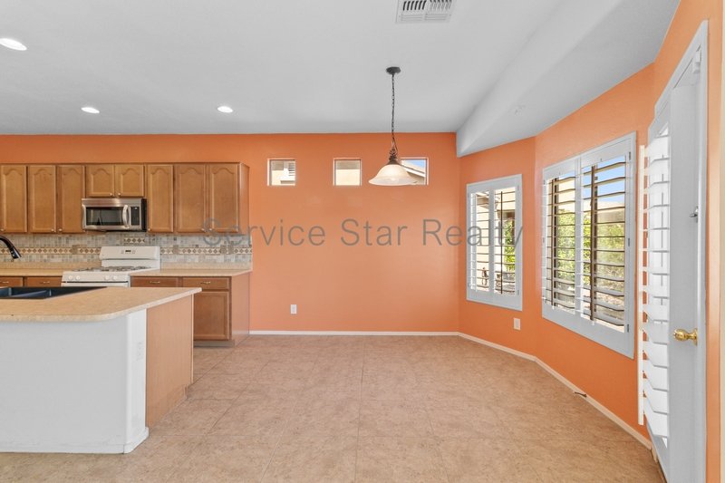 Lovely 2 Bedroom, 2 Bath Home property image