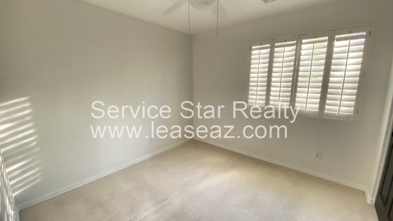 Remodeled 3 Bedroom + Den /  2 WEEKS FREE Rent! property image