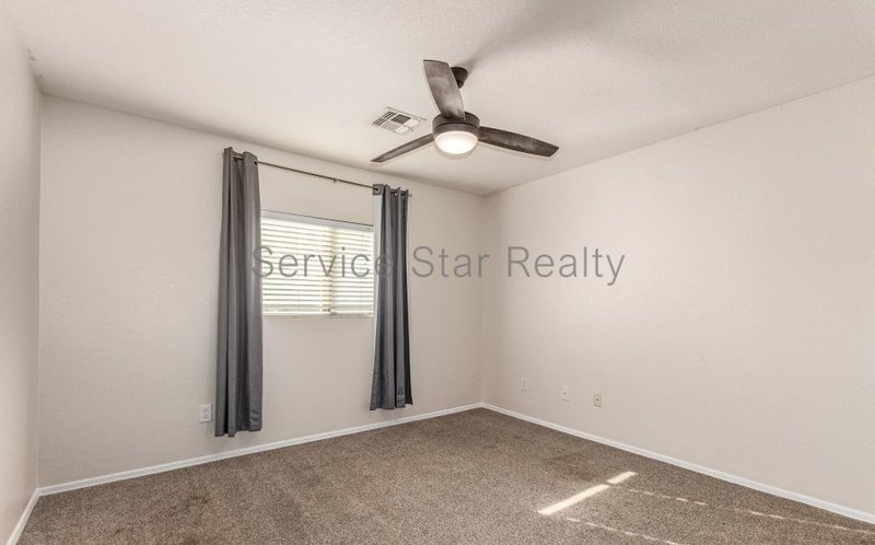 Stunning 4 Bedroom / 2.5 Bath Home in North Phoenix!! property image