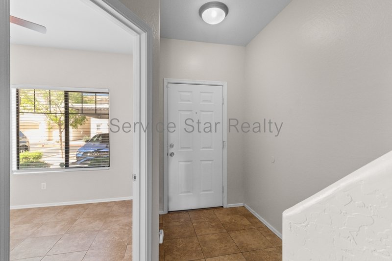 **MOVE IN SPECIAL -- 2 WEEKS FREE RENT!!** property image