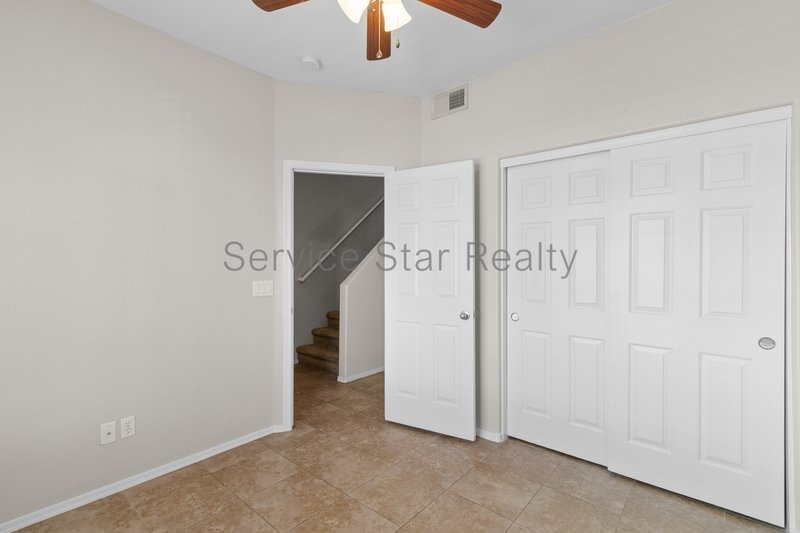 **MOVE IN SPECIAL -- 2 WEEKS FREE RENT!!** property image