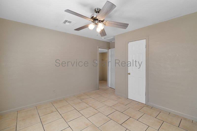 Charming 3 bed 1 bath home coming soon. property image