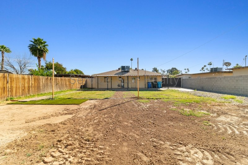 Charming 3 bed 1 bath home coming soon. property image