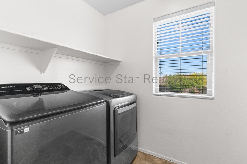 Verrado - 4 Bed/2.5 Bath property image