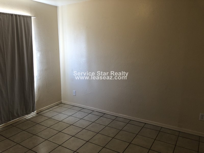 First floor Apt in Convenient Baseline Corridor Location property image