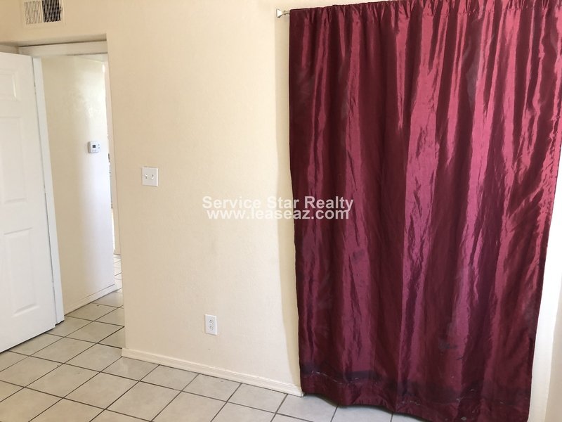 First floor Apt in Convenient Baseline Corridor Location property image
