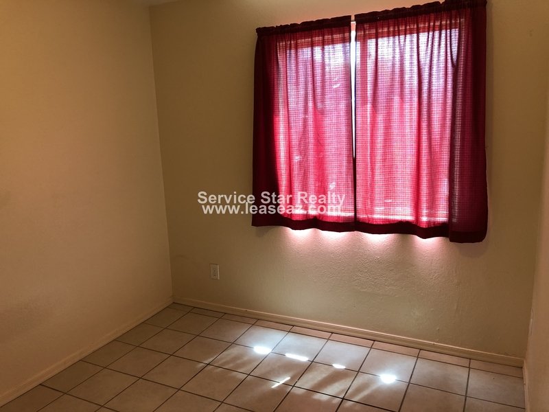 First floor Apt in Convenient Baseline Corridor Location property image