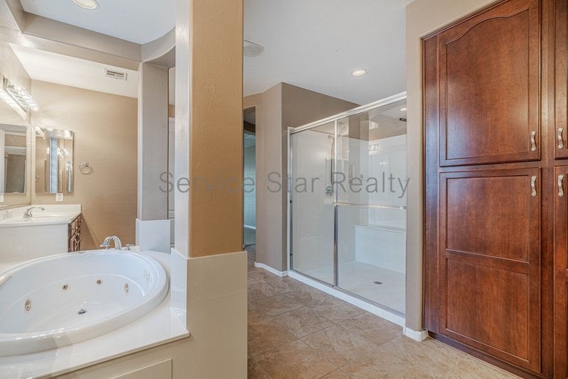 Fantastic 4BR/3BA in Phoenix! property image