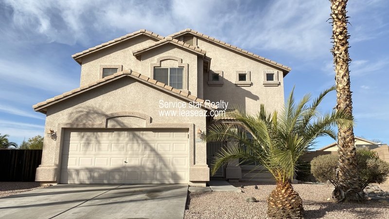 Darling 3bd/2.5ba on Large Cul De Sac Lot property image