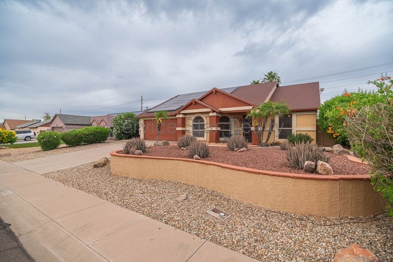 7730 W Shaw Butte Dr property image