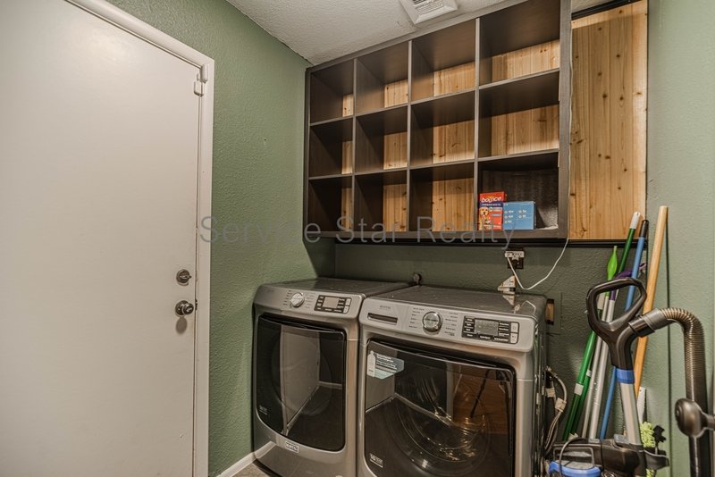 7730 W Shaw Butte Dr property image