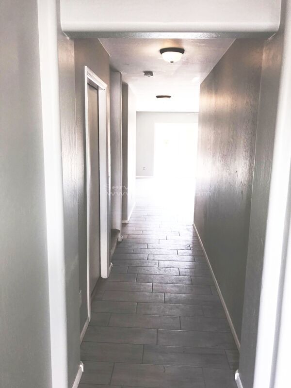 3 WEEKS FREE RENT!!!  4bdrm, 2 bath + Loft property image