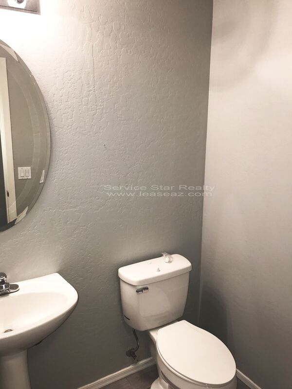 3 WEEKS FREE RENT!!!  4bdrm, 2 bath + Loft property image