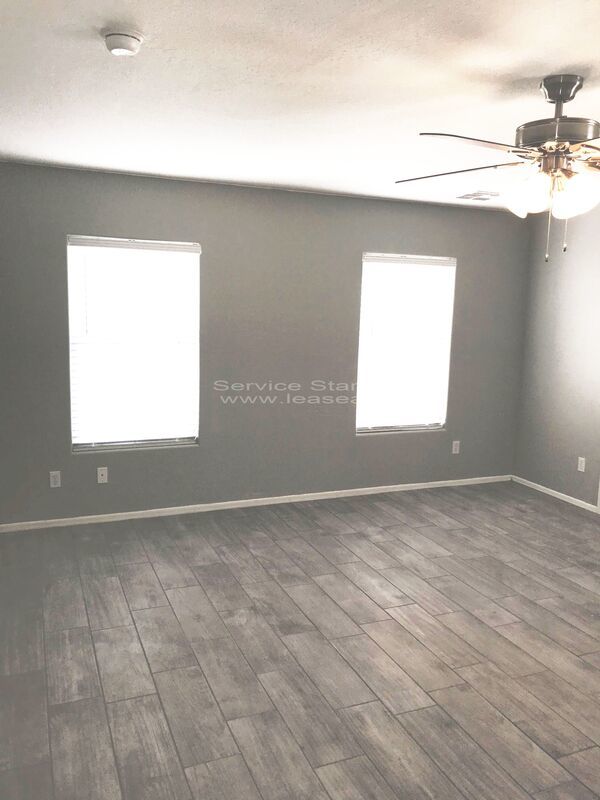 3 WEEKS FREE RENT!!!  4bdrm, 2 bath + Loft property image