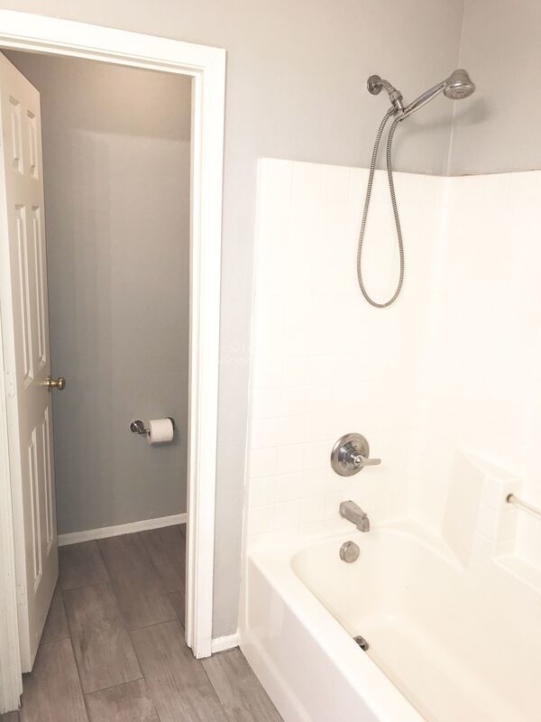 3 WEEKS FREE RENT!!!  4bdrm, 2 bath + Loft property image