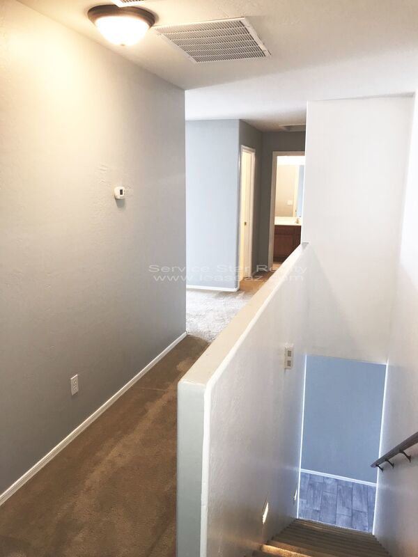 3 WEEKS FREE RENT!!!  4bdrm, 2 bath + Loft property image