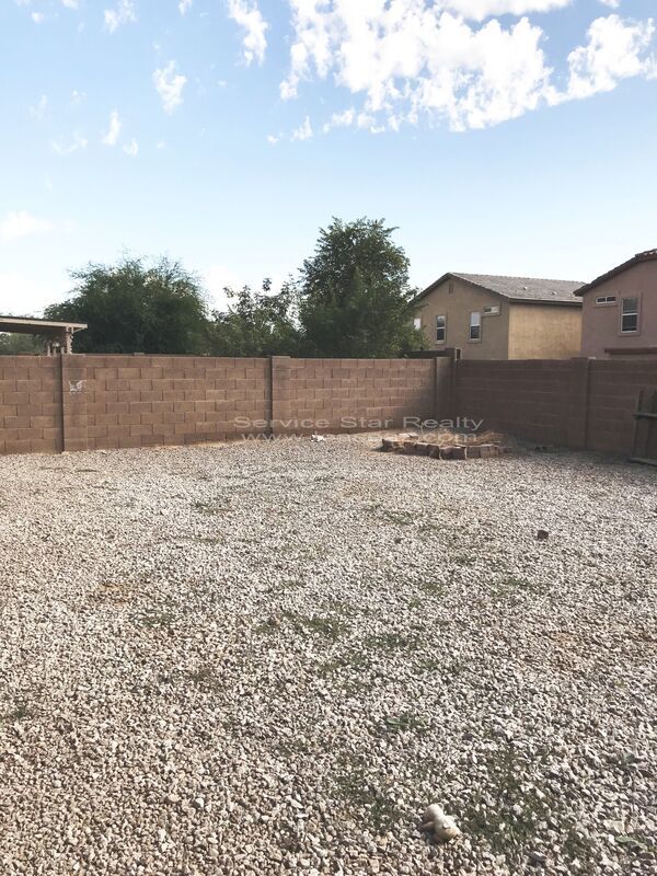 3 WEEKS FREE RENT!!!  4bdrm, 2 bath + Loft property image