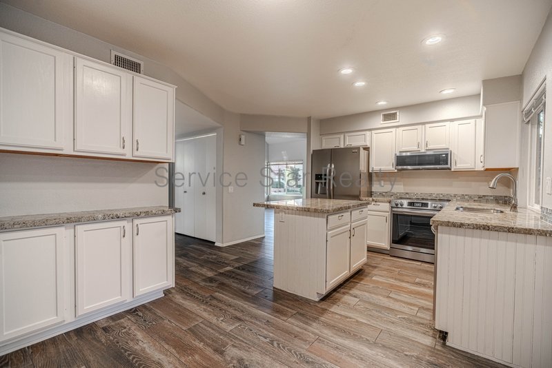 Beautifully Updated 3 Bedroom Home in Keystone property image