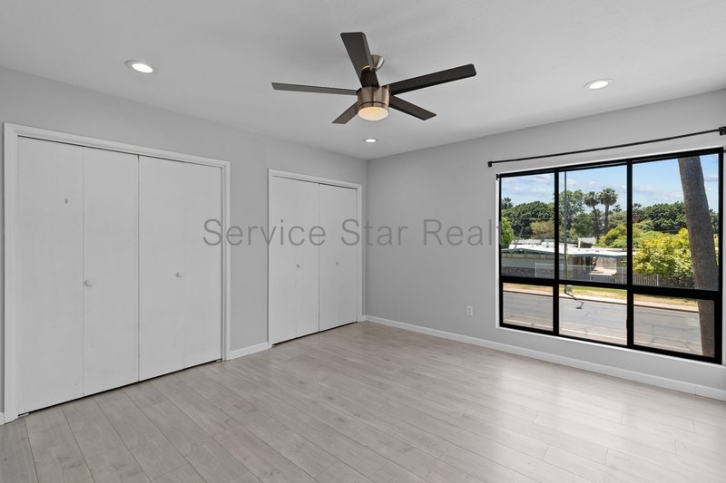 **MOVE IN SPECIAL -- 1 MONTH FREE RENT!!** property image
