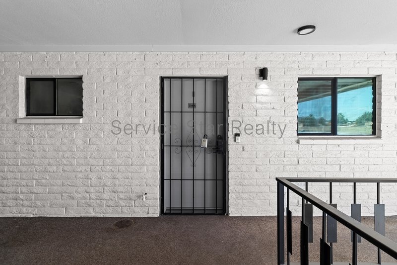 **MOVE IN SPECIAL -- 1 MONTH FREE RENT!!** property image
